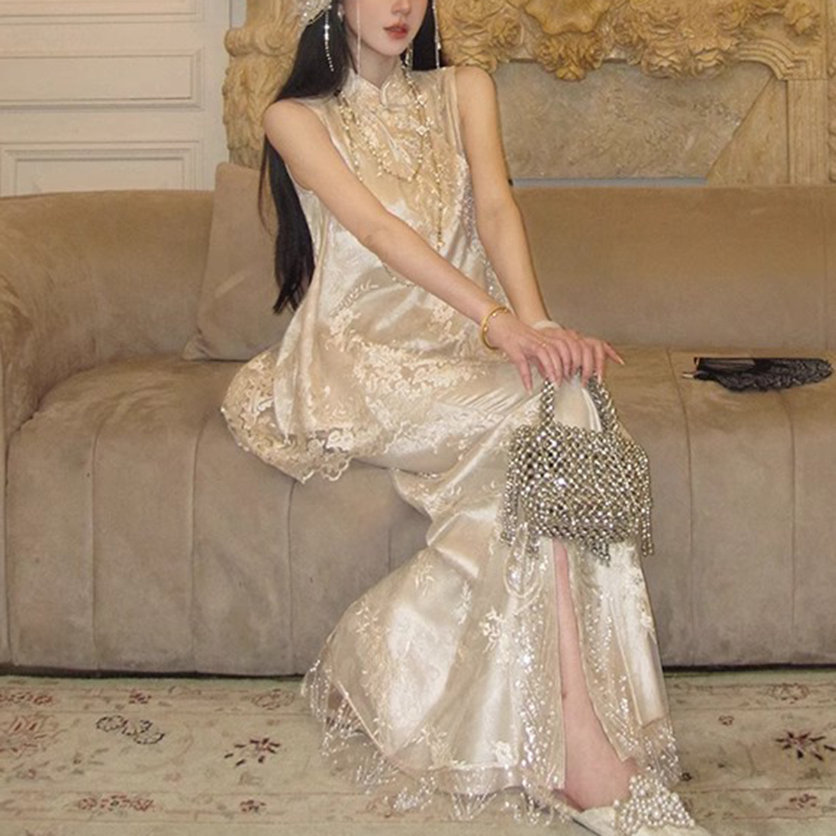 New Chinese Style Heavy Lace Beaded Embroidered Slant Collar Vest + Fish Tail Skirt Embroidered Traditional Costume Set — image 4
