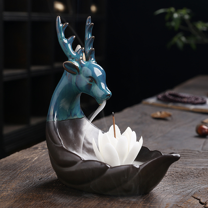 Ceramic Smoke Backflow Incense Burner Nordic Style Deer Ceramic Personality Ins Modern Home Living Room Bedroom Decoration Ornaments — image 4