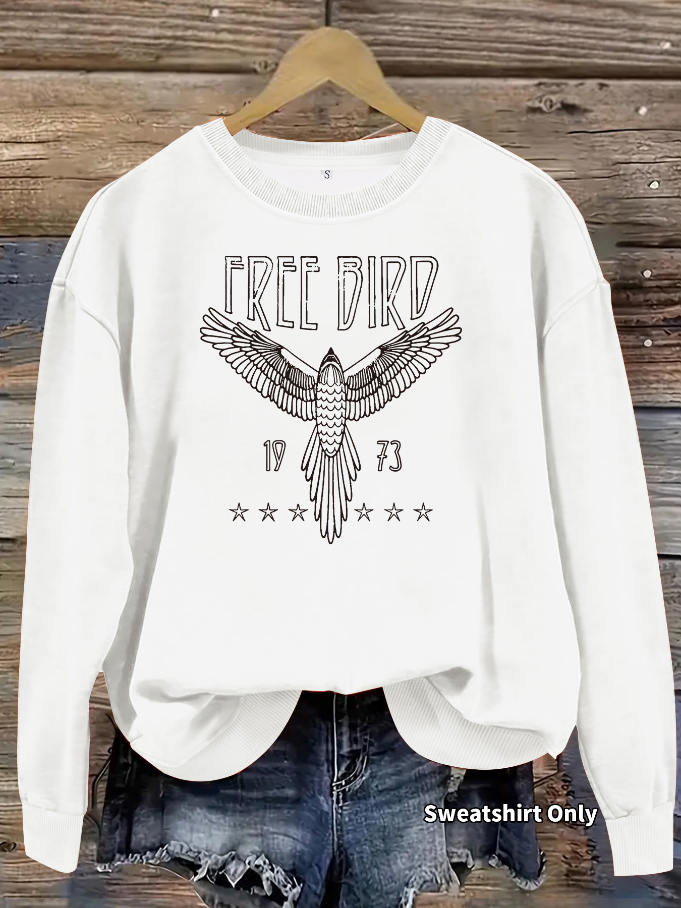 Long sleeved round neck sweater with eagle and star print loose fitting women's fleece hoodie — image 7