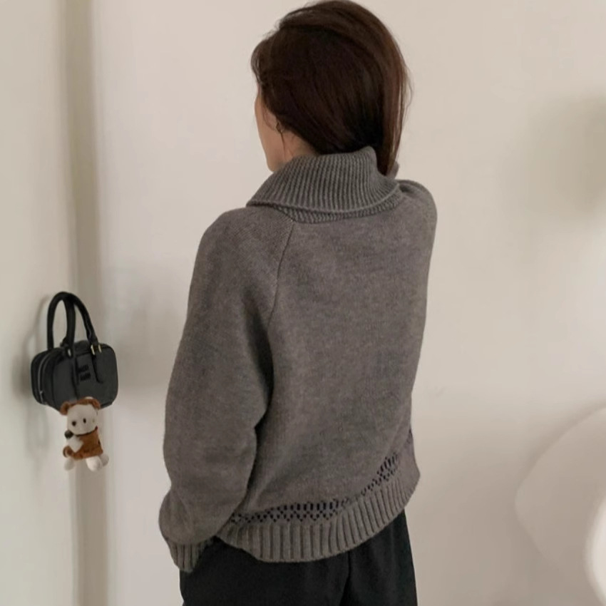 Dolphin design sweater jacket — image 5