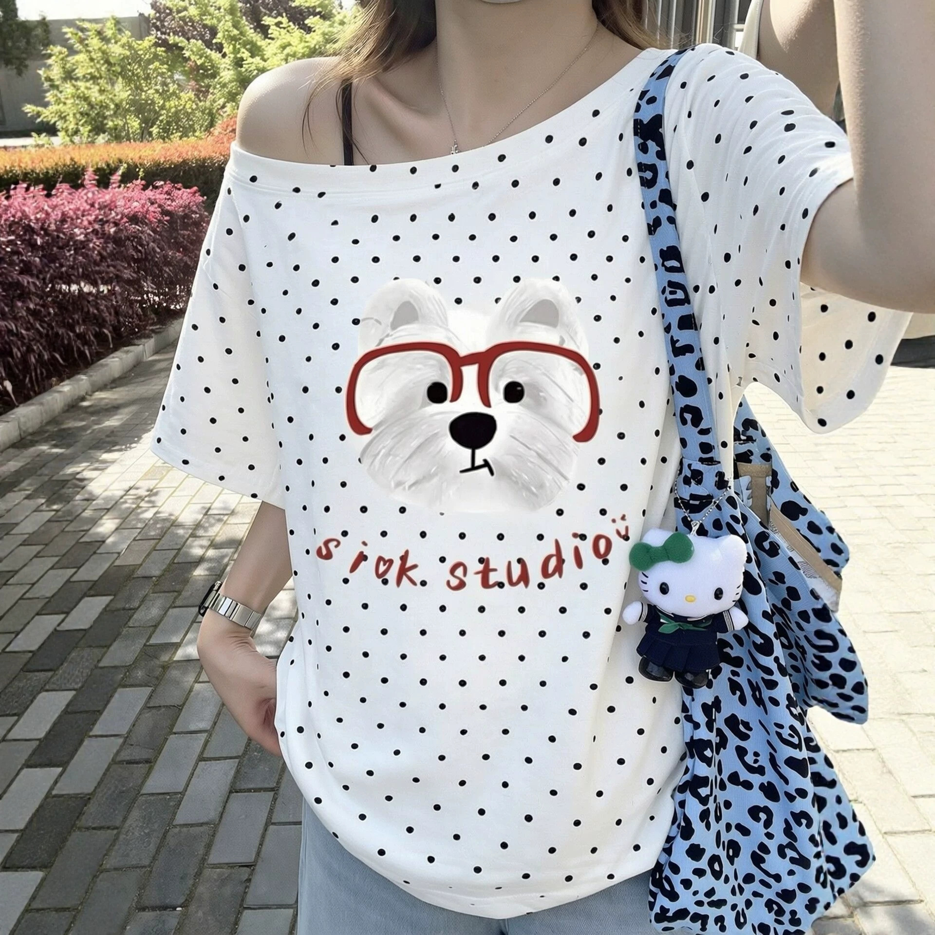 Dog Print Polka Dot Asymmetrical Shoulder Short Sleeve T-Shirt — image 5
