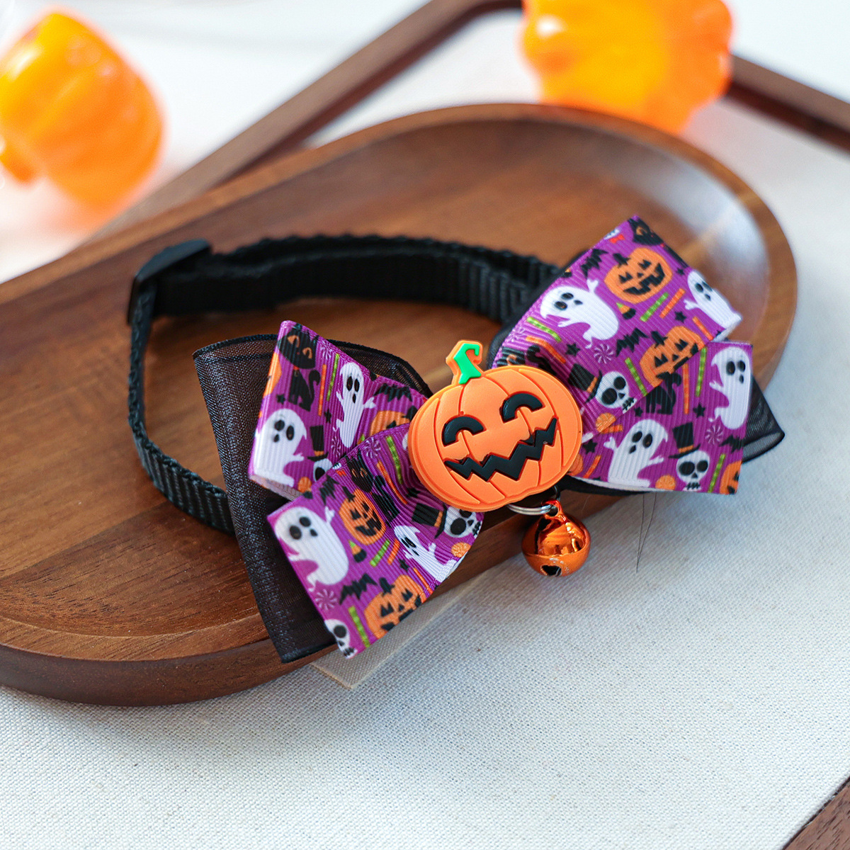 Pet Halloween Pet Collar with Funny Pumpkin Decoration, Dog Collar with Bow Tie, Cat Scarf for Small Dogs — image 3