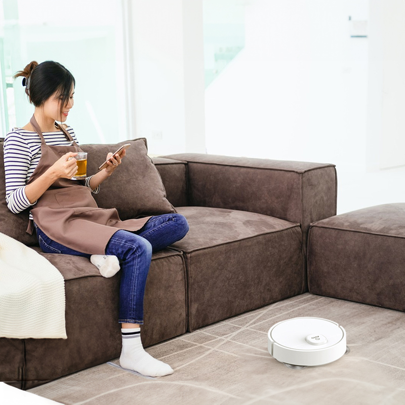 **3-in-1 Sweeping Robot: USB Charging, 1000Pa Suction, Auto-Clean for Pet Hair, Carpets & Floors** — image 4