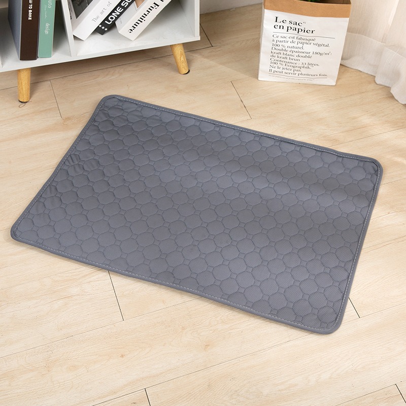 Water Absorbing Pet Urine Pad Skid Resistant Easy Drying Cat Training Pad Washable Reusable Pet Urine Pad — image 10