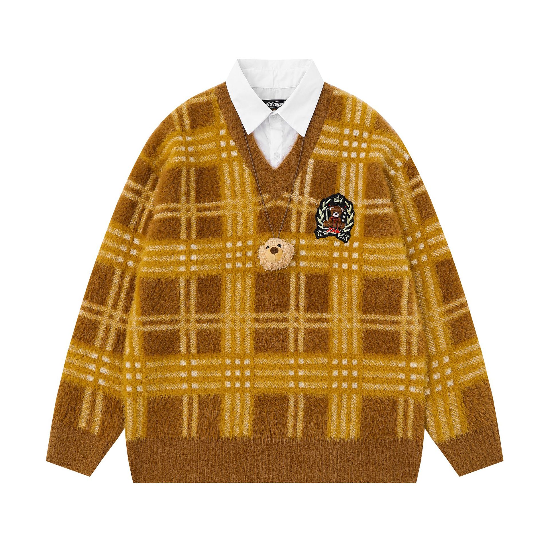 Detachable bear head neck sweater — image 1