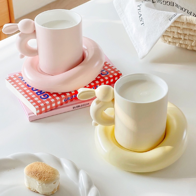 Taza de Cerámica para Conejo con Cubierta y Manija - Set Completo para Té de Tarde — imagen 2