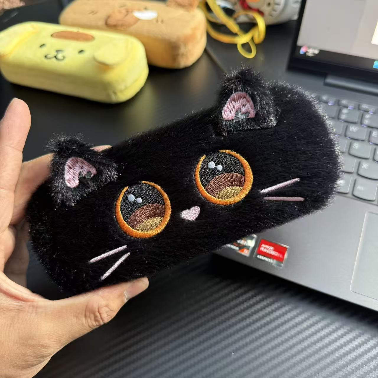 Cute Bear Plush Glasses Case, Cartoon Sunglasses Storage Box for Students, Personalized Eyewear Pouch — image 5
