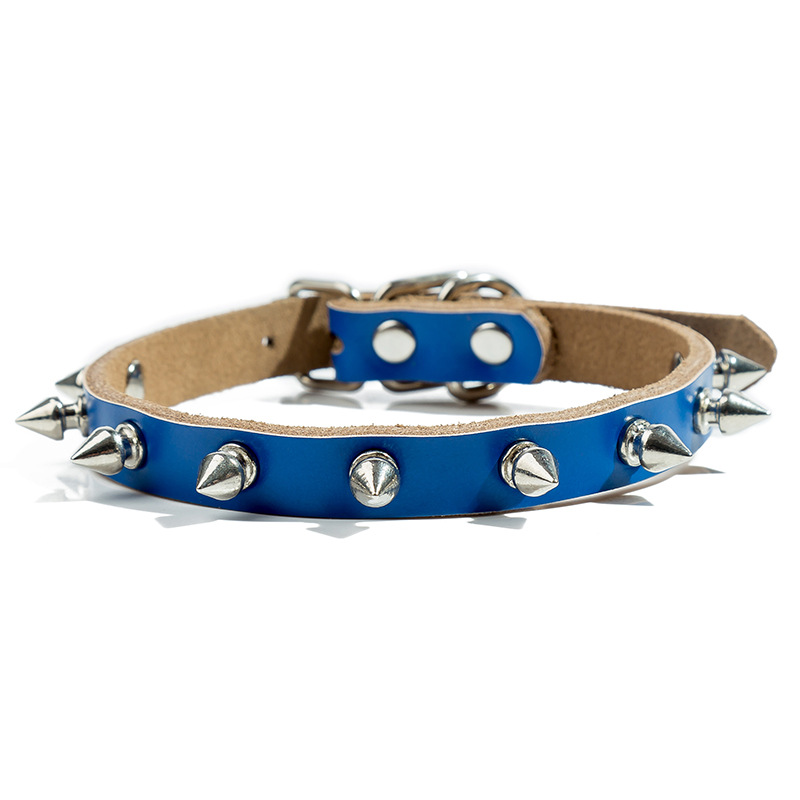 Collar de Cuero Puro para Perros con Brotes Metálicos y Cierre de Tiro — imagen 5