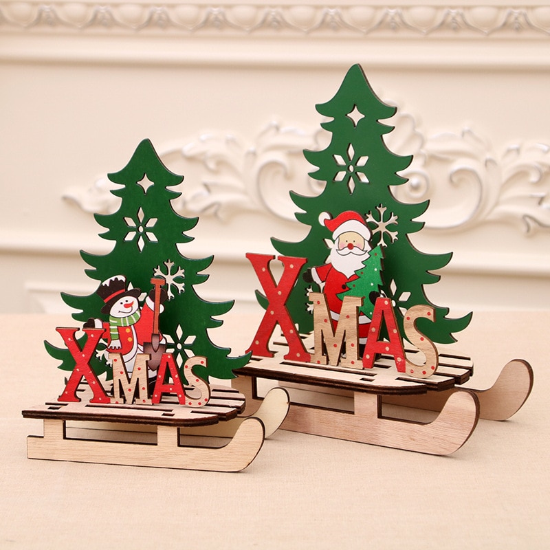 Pulseras y decoraciones de Navidad en madera con Santa Claus, renos y un ciervo para adornar el árbol de Navidad — imagen 2