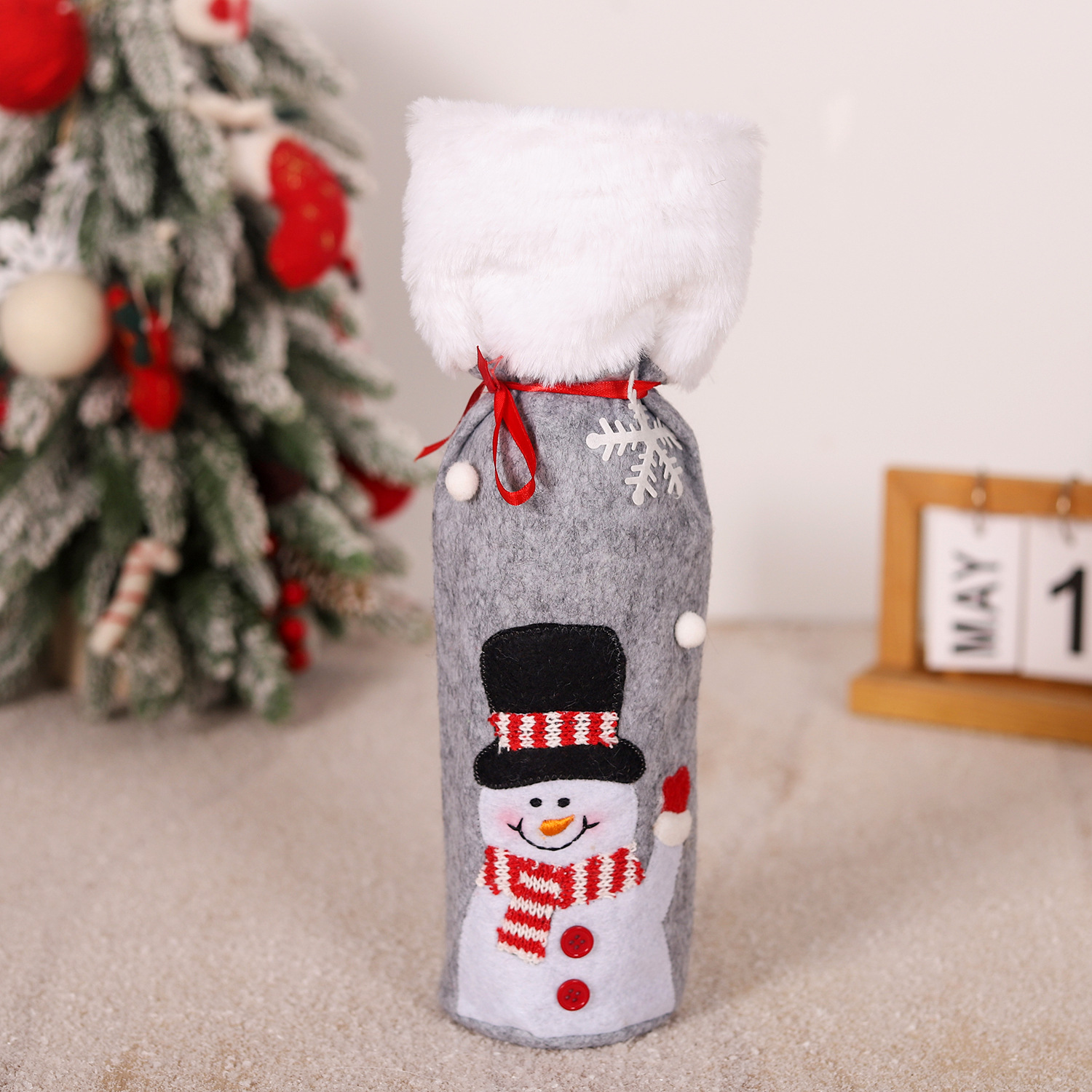 Christmas supplies red wine bottle covers elderly snowmen elk red wine bags household items — image 7