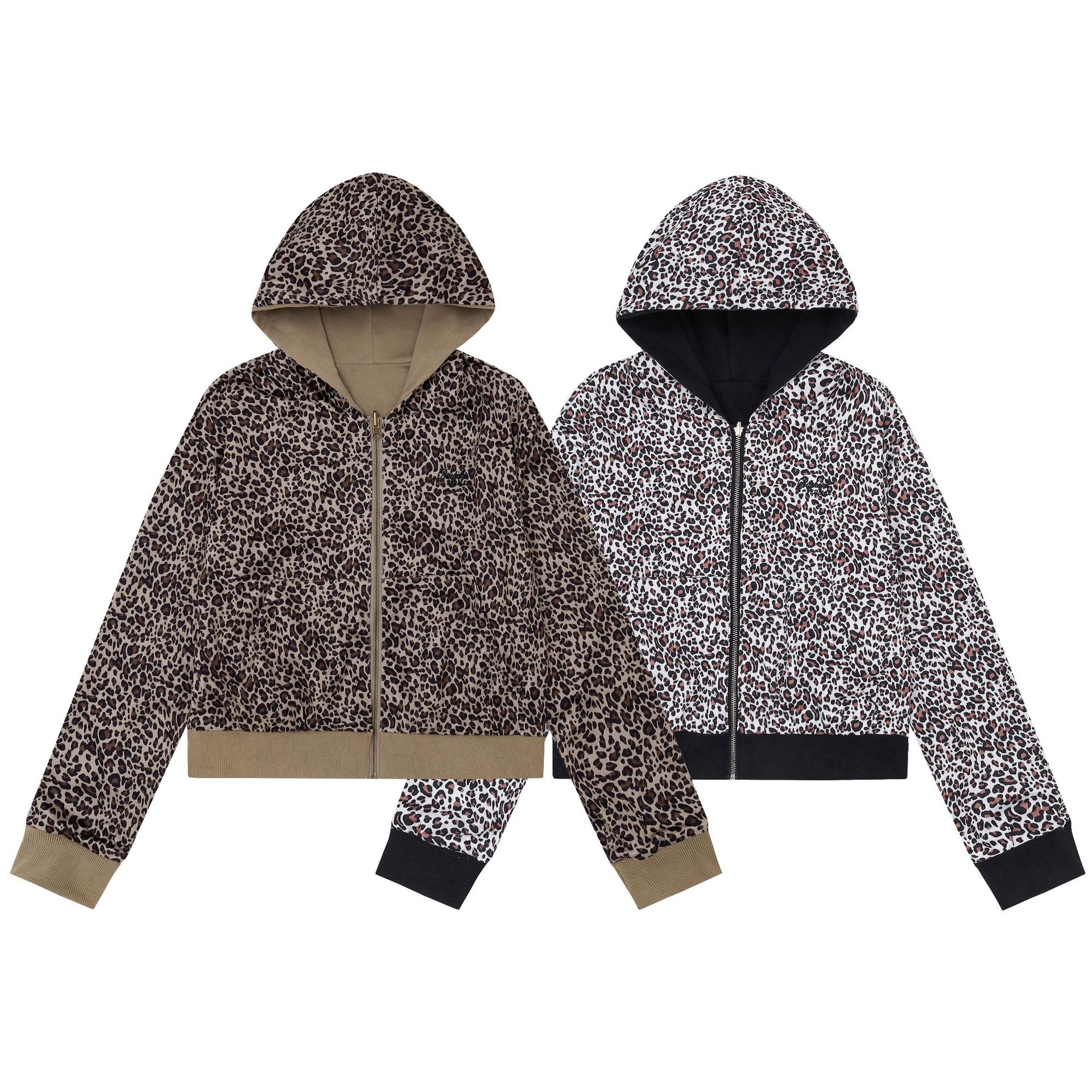 Chaqueta de corte corto reversible con estampado de leopardo, doble botonadura, cierre de cremallera y capucha — imagen 4