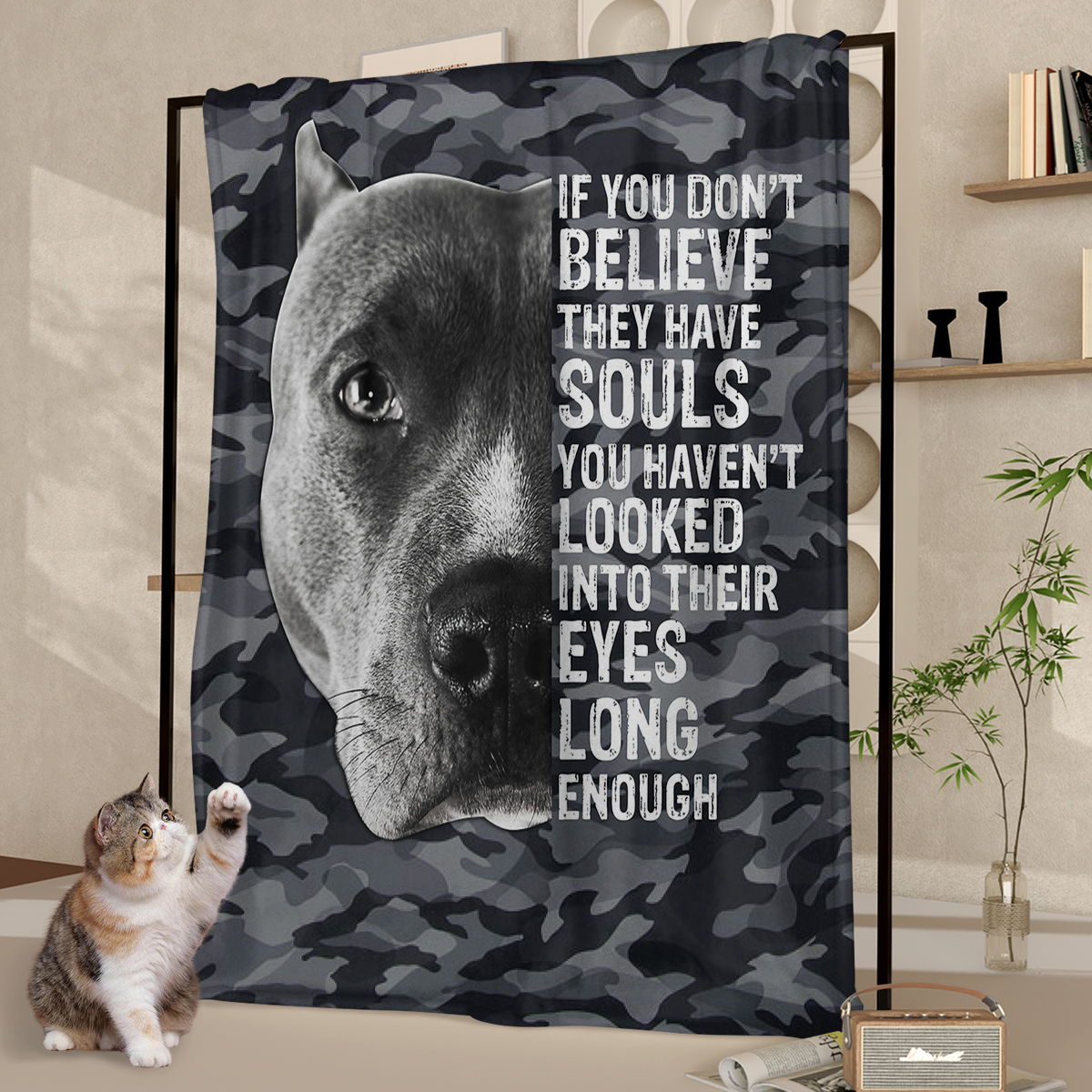 Manta de Felpa Gris con Diseño de Camuflaje para Decoración de Hogar, Sofá y Cama, Muy Suave y Ligera, Regalo Perfecto 60"x80" — imagen 7
