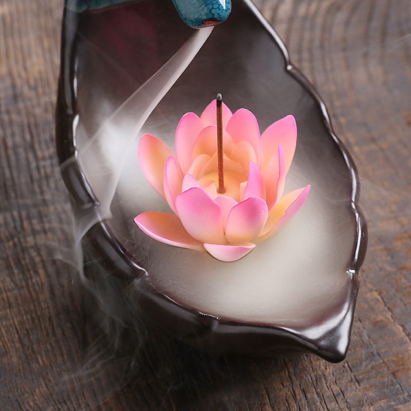 Ceramic Smoke Backflow Incense Burner Nordic Style Deer Ceramic Personality Ins Modern Home Living Room Bedroom Decoration Ornaments — image 3