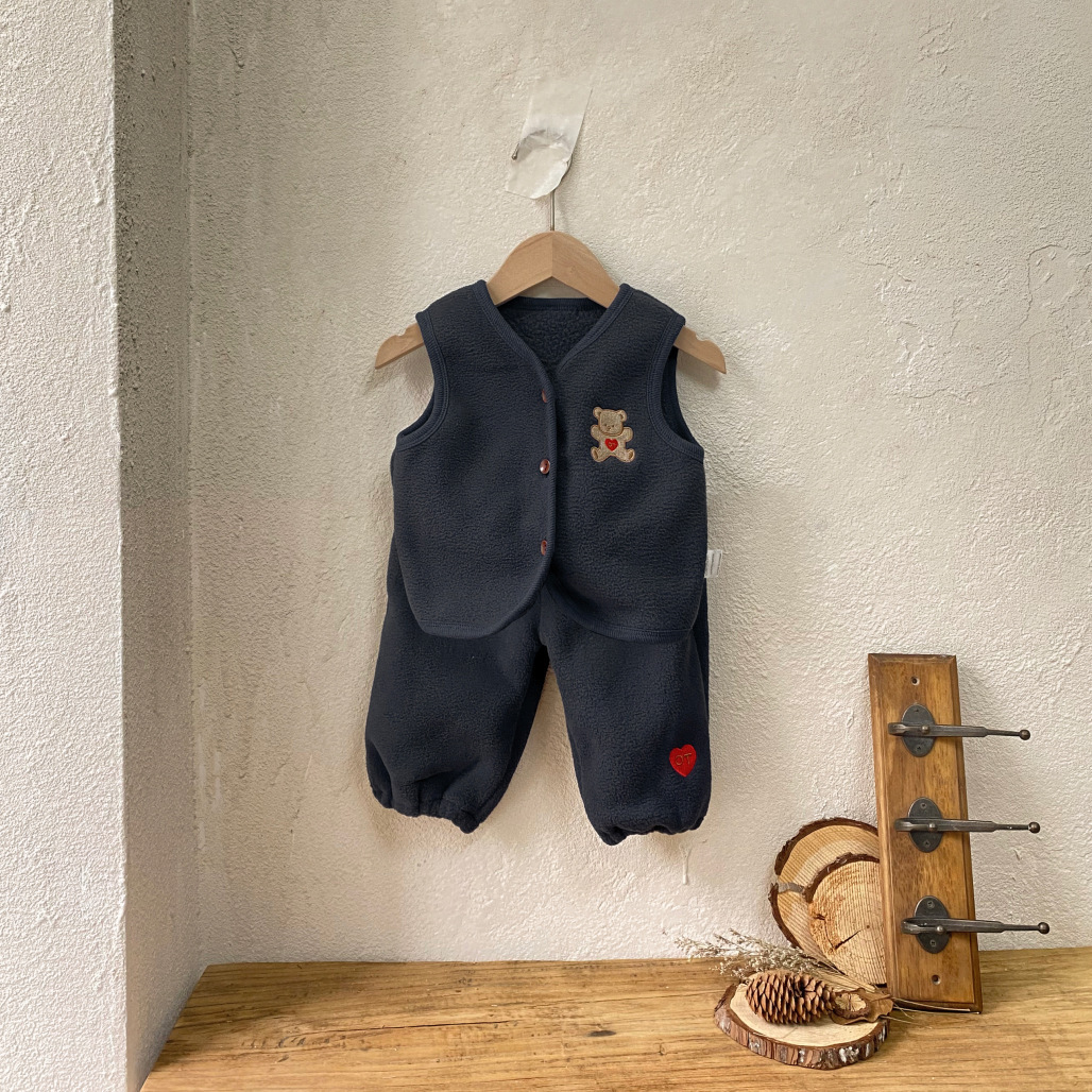 Bear Embroidery Fleece Vest Big Butt Pants Set — image 8