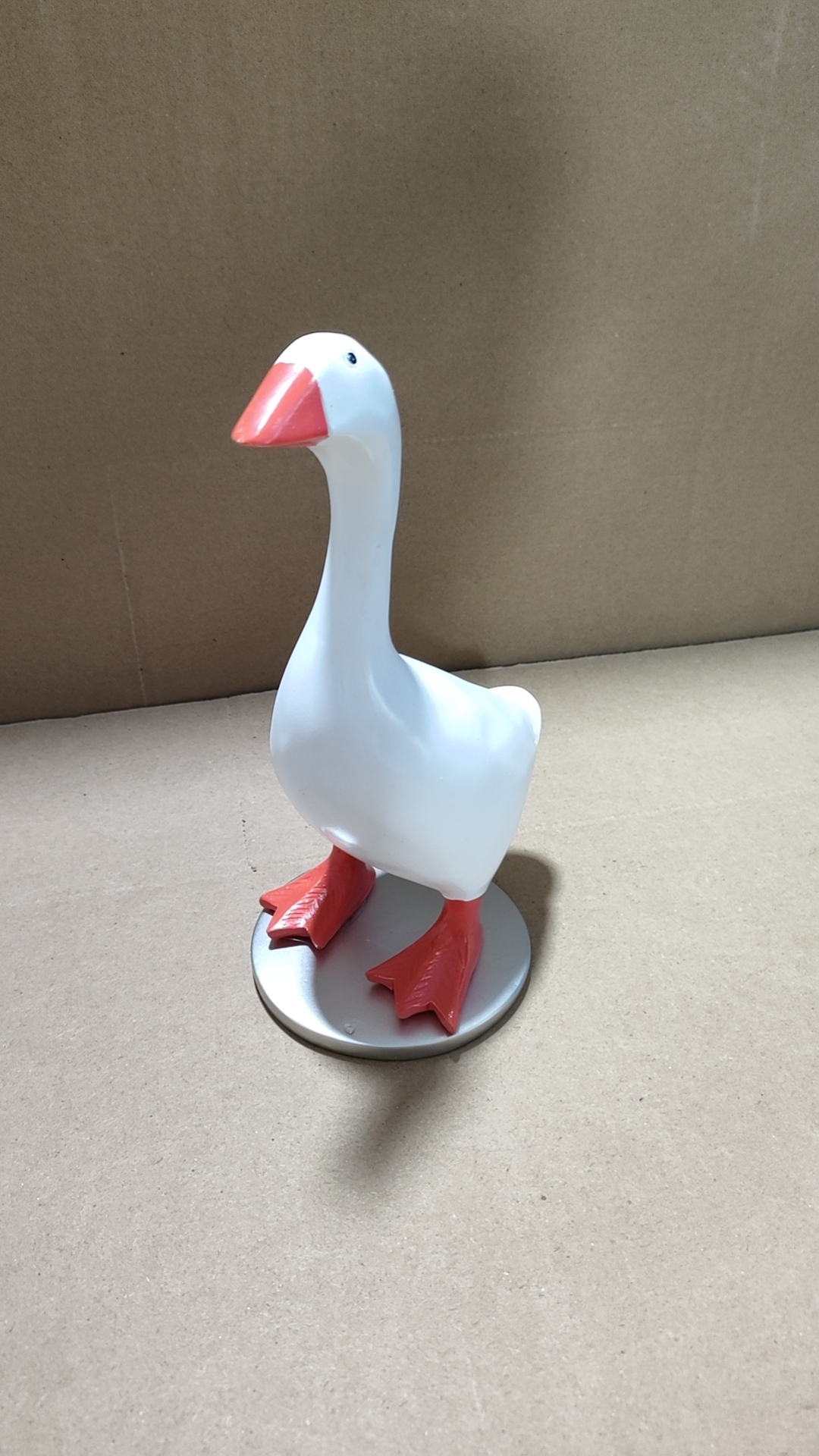 Estatua de Pato con Succión Magnética y Cuchillas para Hogar - Decoración de Resina — imagen 2