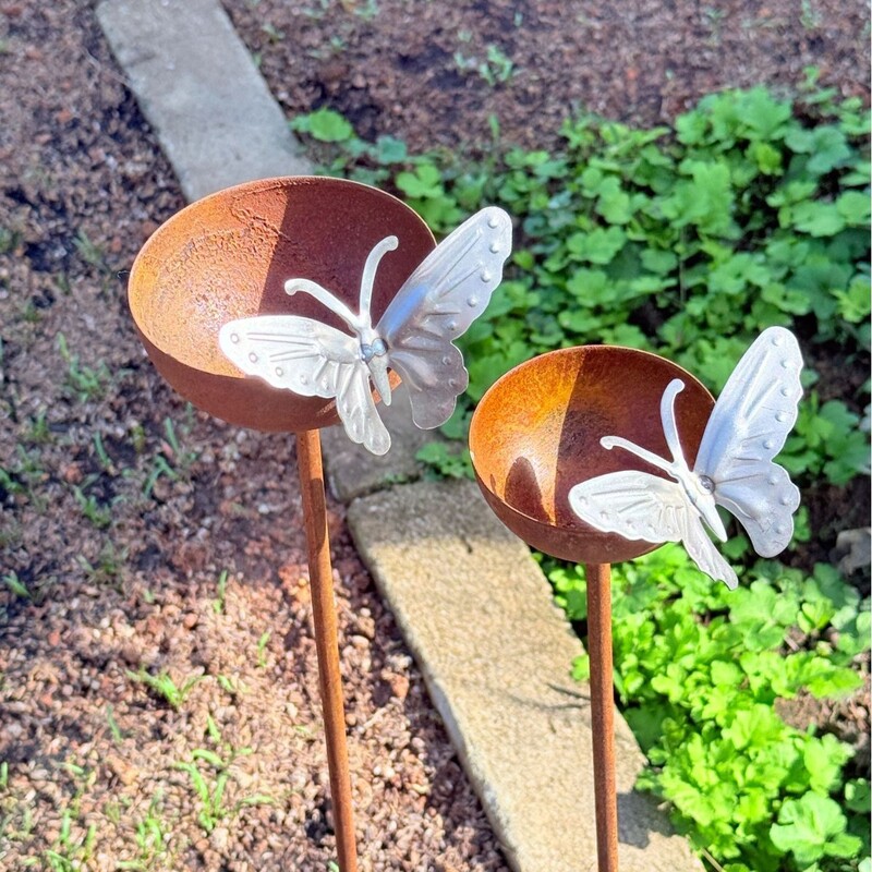 Vintage Iron Bird Bath - Rustic Garden Stake Water Bowl & Outdoor Decor — image 3