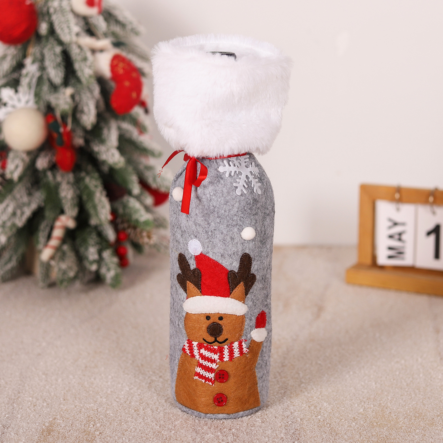 Christmas supplies red wine bottle covers elderly snowmen elk red wine bags household items — image 8