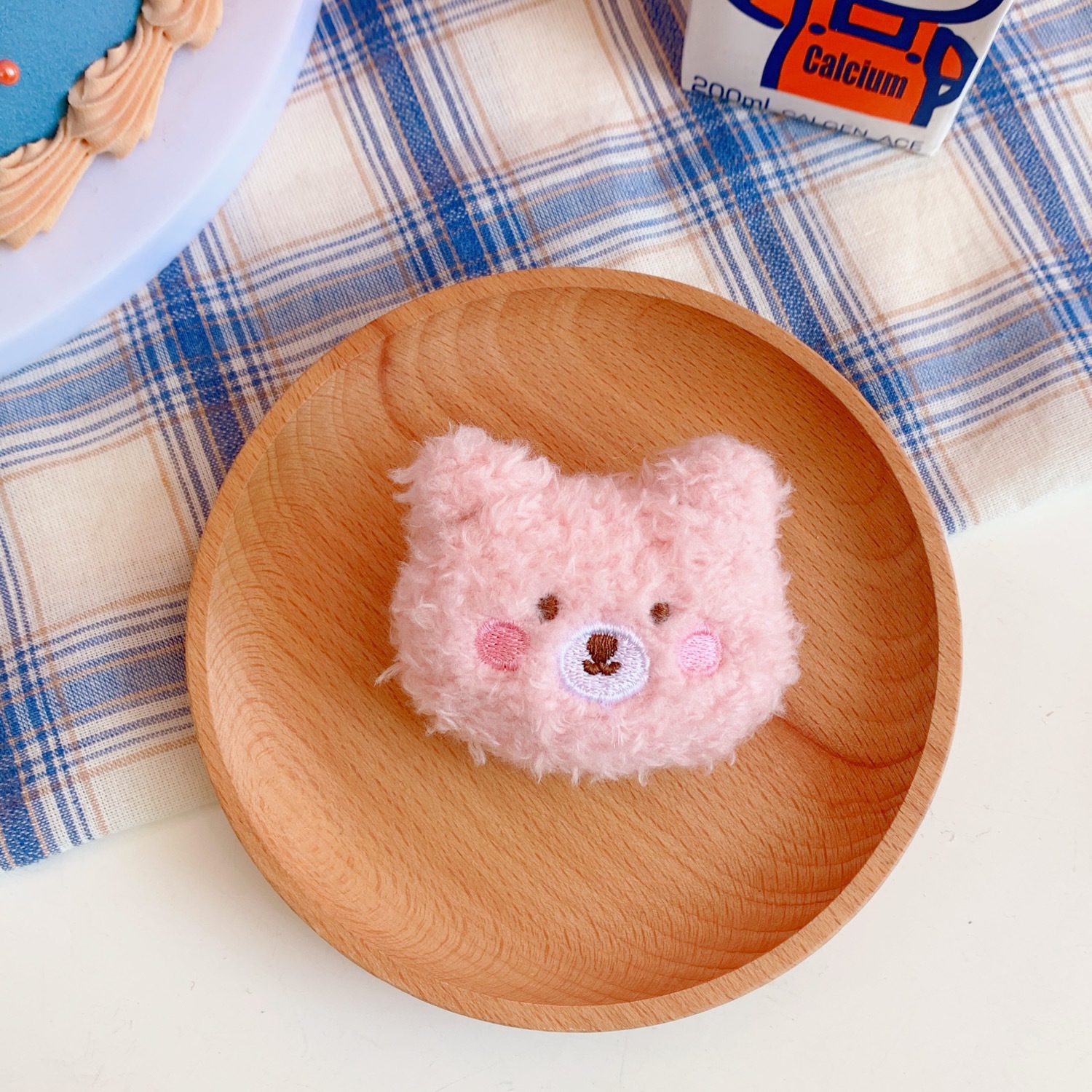 Oso de Joyería Suave y Cálido Pin de Broche Animado en Tres Dimensiones para Niños y Estudiantes — imagen 7