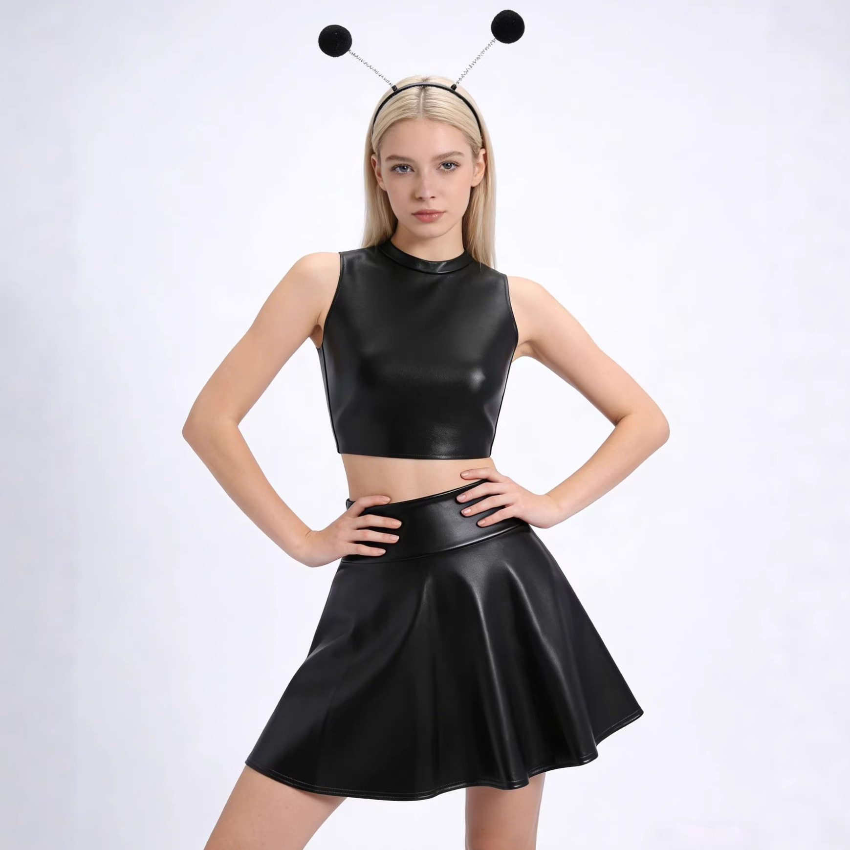 Sexy Bee Cosplay Outfit Set, Patent Leather Short Dress, Halloween Party Stage Performance Costume — image 4