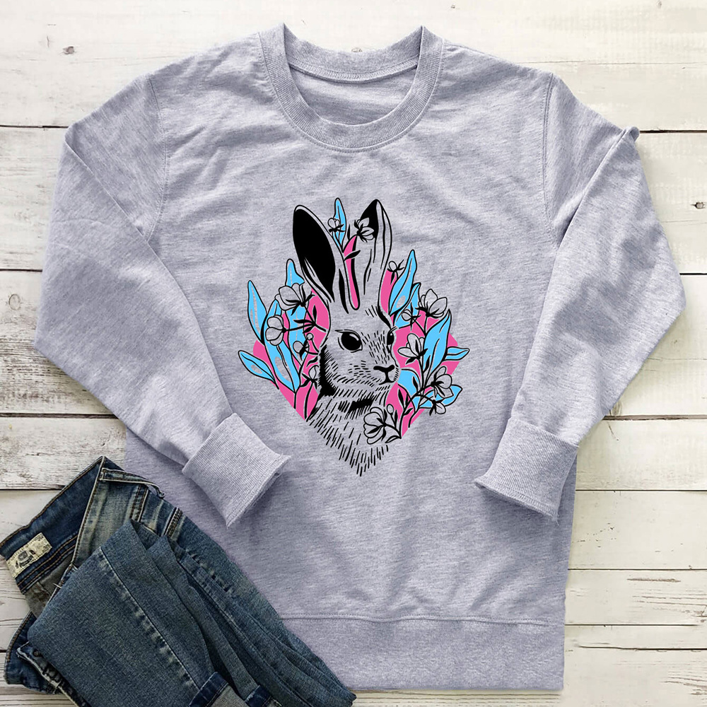 Rabbit colored printed pattern round neck long sleeved sweatshirt — image 2