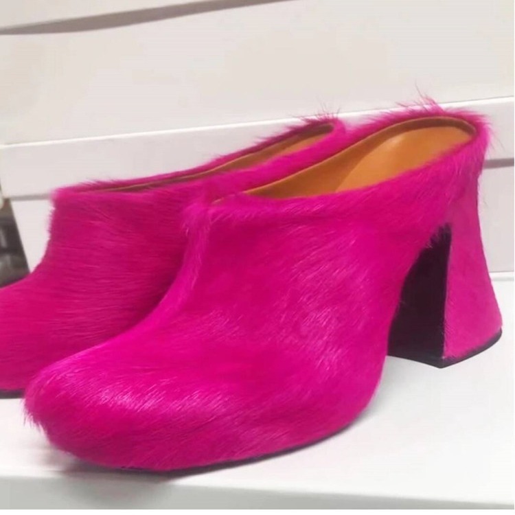 Round headed candy colored genuine leather horse hair with raised height inside casual lazy half slippers for women — image 13