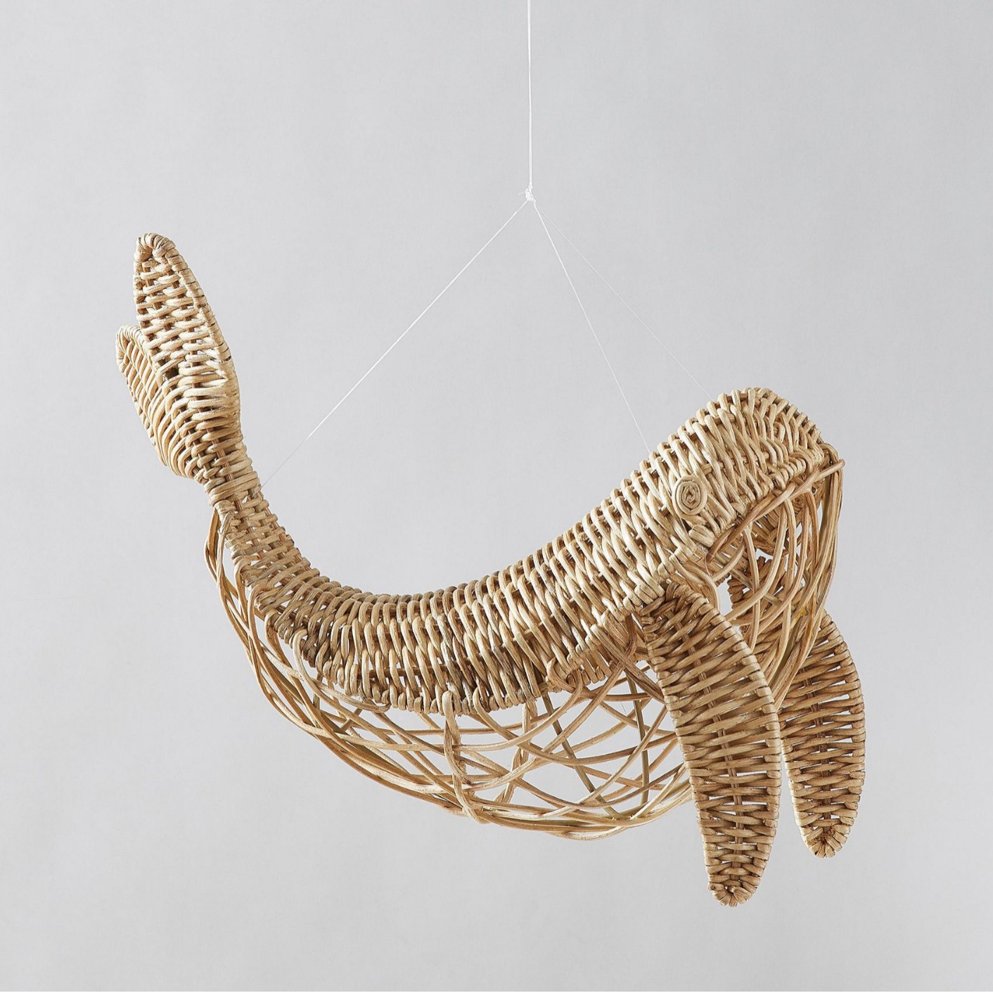 Handmade Rattan Whale Wall Hanging Decoration for Kids Room, Photography Props, Home Decor, Woven Ornament — image 2