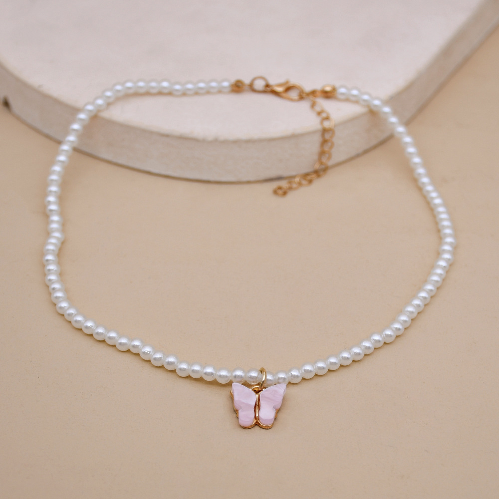 Collar de Perlas Blancas y Peralta: Joyería de Moda para Mujer con Mariposa, Cuello de Flor de Nieve para Bodas — imagen 9