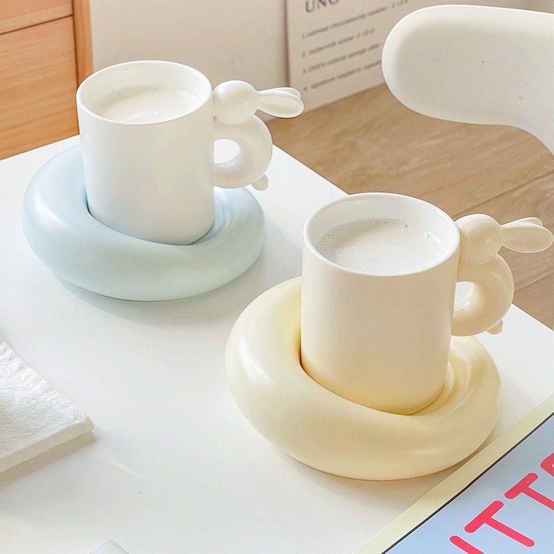 Taza de Cerámica para Conejo con Cubierta y Manija - Set Completo para Té de Tarde — imagen 3