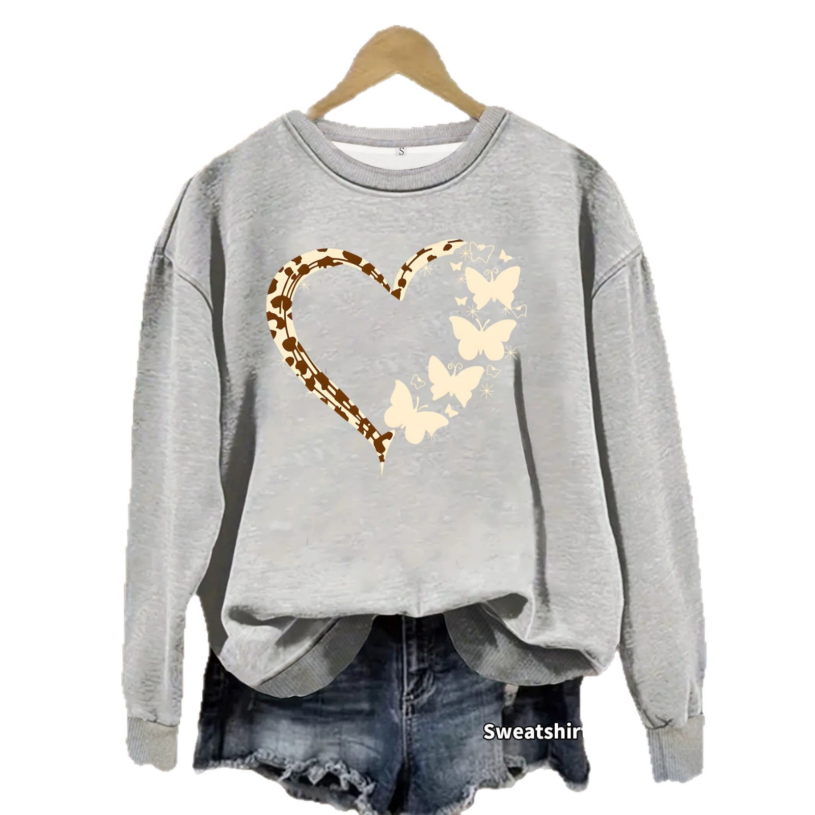 Butterfly and leopard print heart-shaped fleece hoodie — image 2
