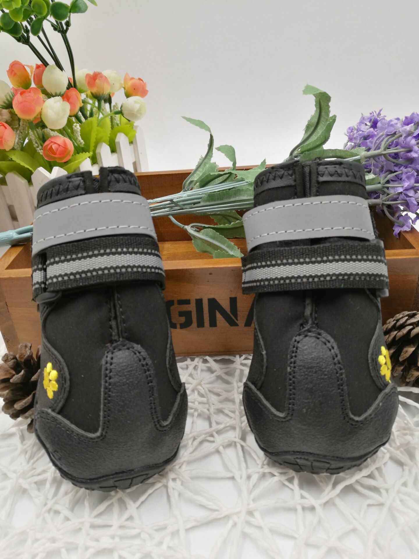 Zapatos para mascotas con suela de PVC impermeable — imagen 1