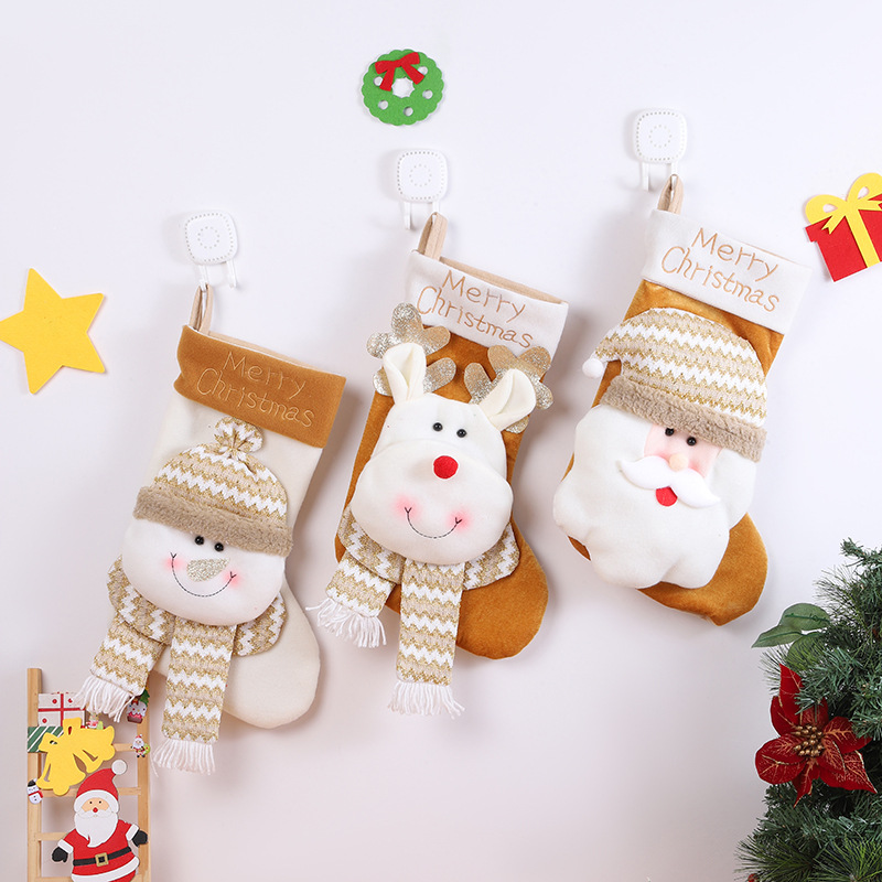 Christmas candy bag, gift bag, cute cartoon big head old man, snowman, reindeer, Christmas socks decoration — image 1