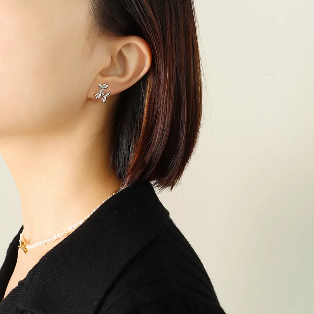 Pendientes de Perrito con Acero de Titanio y Oro de 18K — imagen 4