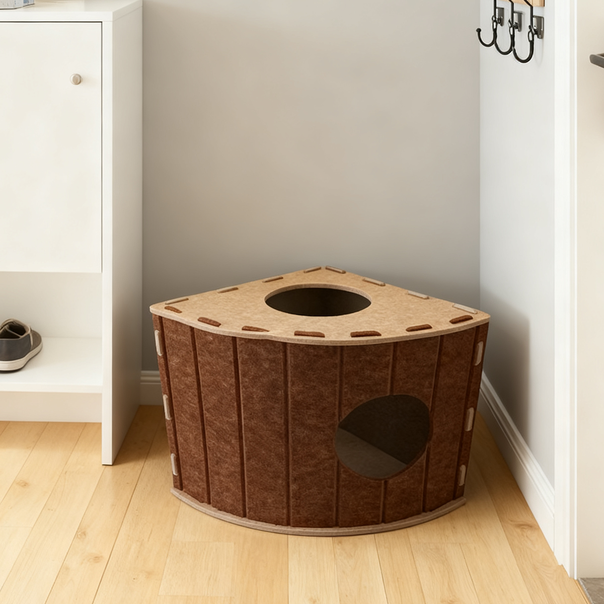 Four-Season Felt Fan-Shaped Cat Villa, Enclosed Large Scratch-Resistant Calming Pet Bed, Warm Deep Sleep Cat House For Multi-Cat Families Indoor Use — image 3