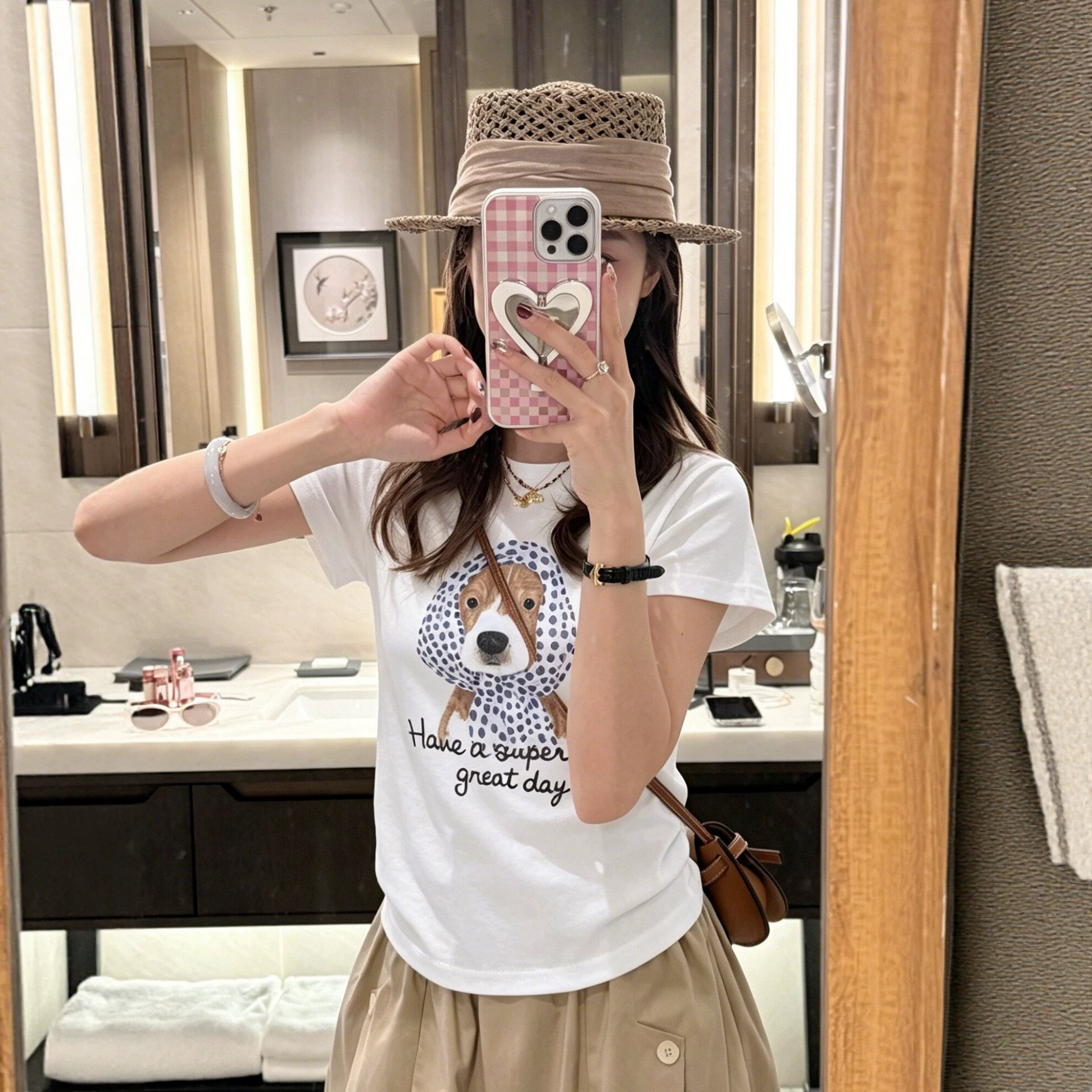 Camiseta Casual con Estampado de Perro - Manga Corta, Cuello Redondo — imagen 3
