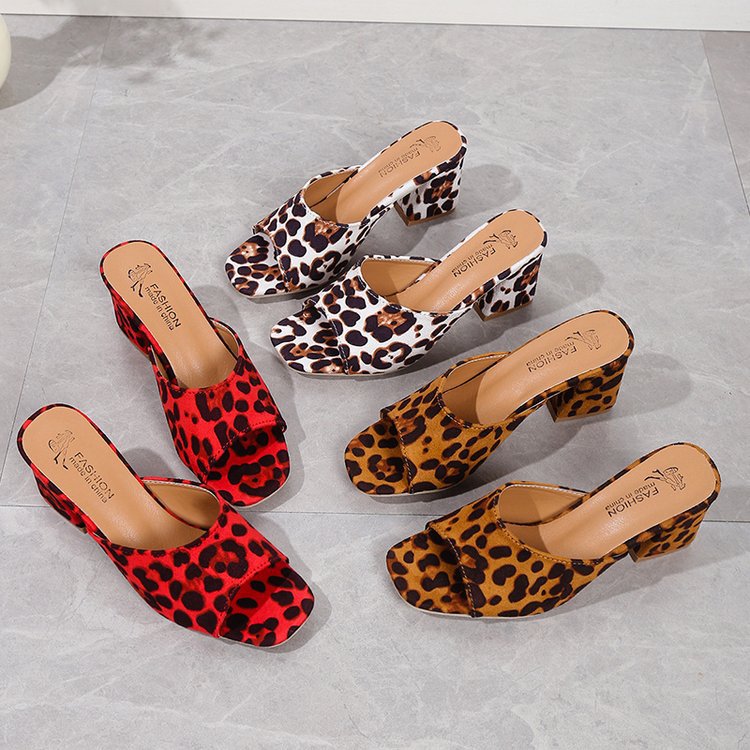 Zapatos de Verano con Punta Cuadrada y Tela de Cuero para Mujer - Sandalias con Alto Chunky — imagen 9