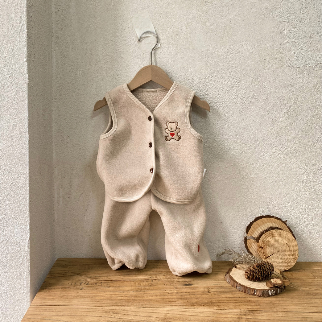 Bear Embroidery Fleece Vest Big Butt Pants Set — image 7