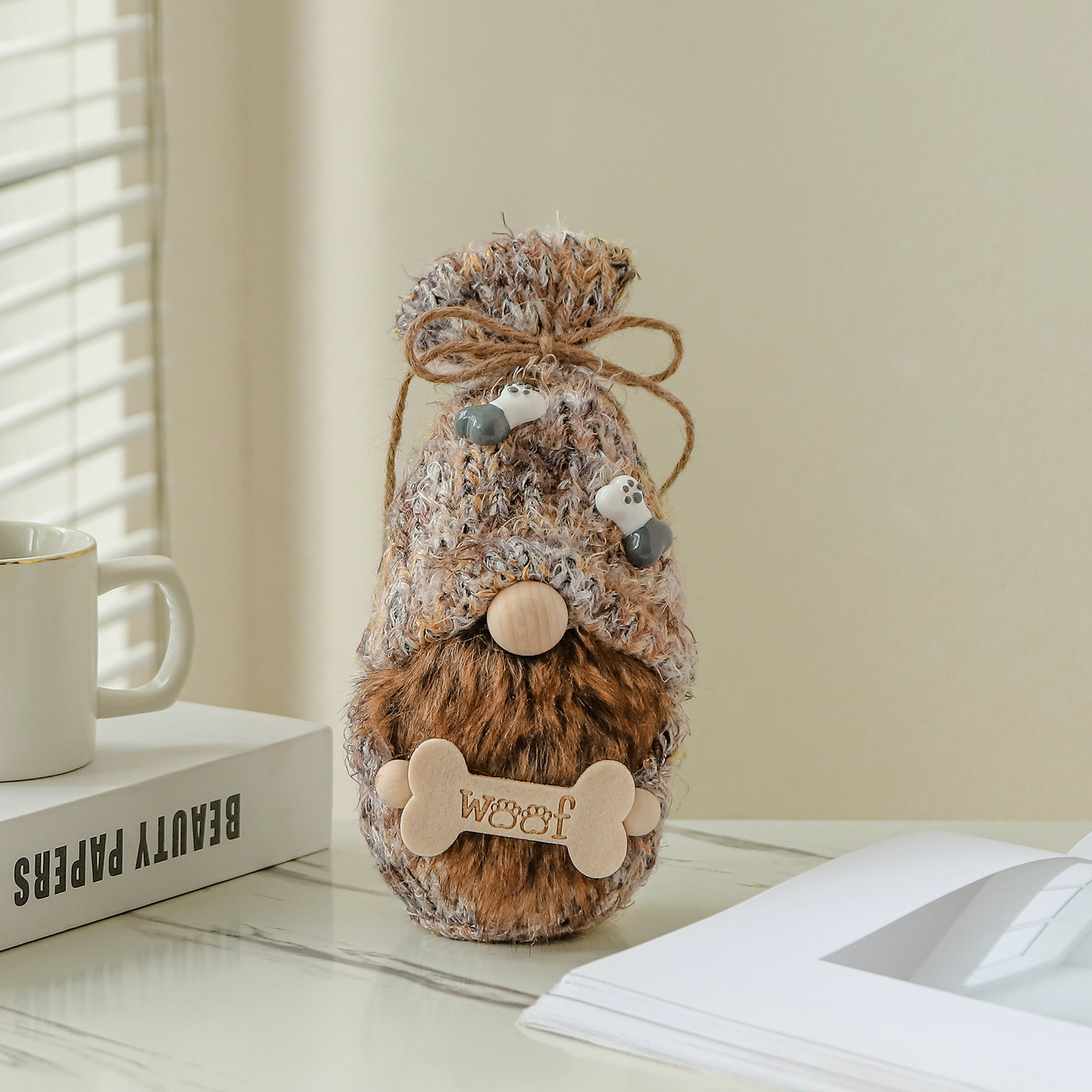 Nueva Figura de Peluche para Mascotas: Hombre Viejo Sin Rostro con Cara de Enano — imagen 4