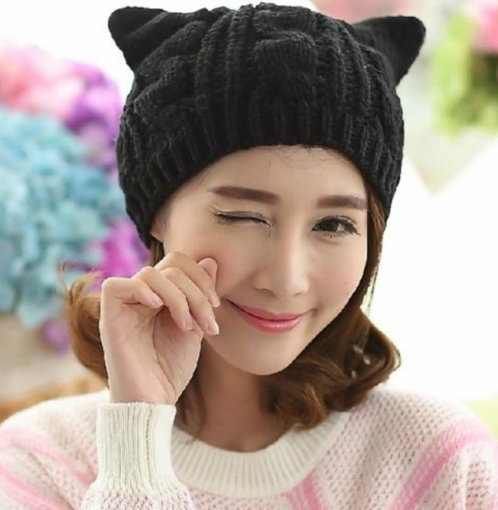 Chaqueta de Pelo de Gato con Orejas 3D Hecha a Mano para Invierno — imagen 2