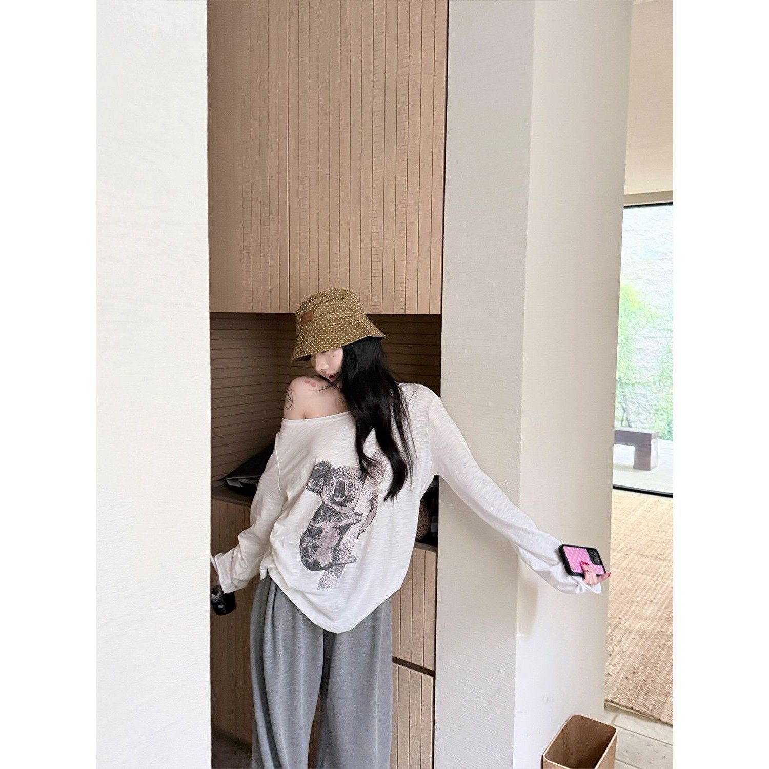 Laid-back Style Koala Print Shoulder Long Sleeve T-Shirt for Women — image 4