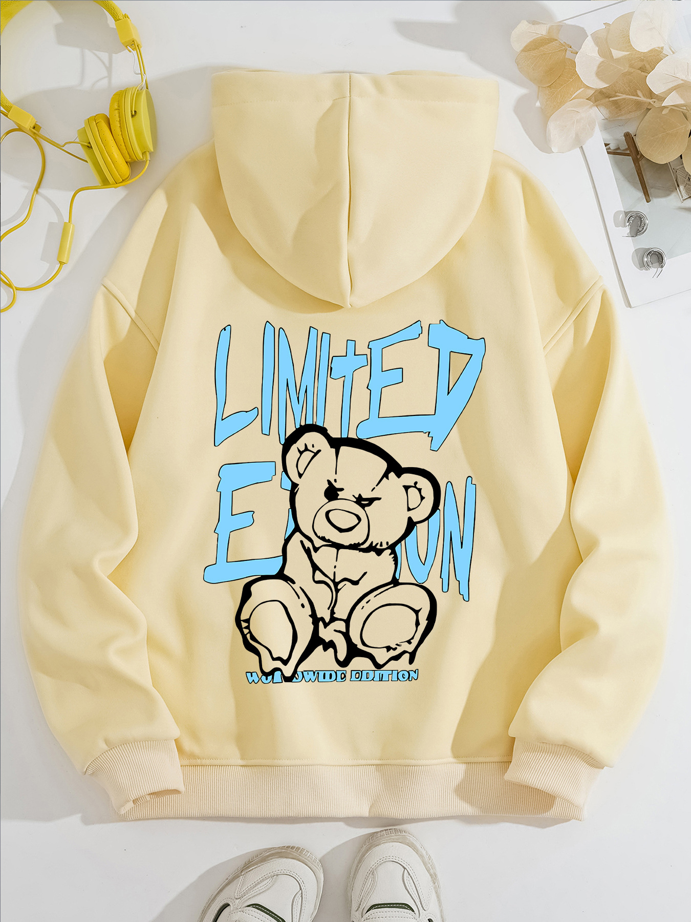 Bear print hooded sweatshirt — image 12