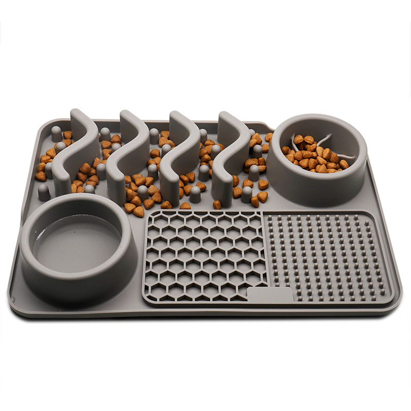 Dog Silicone Licking Pad Pet Licking Mat Silicone Smelling Mat Multifunctional Food Bowl Pets Supplies — image 18