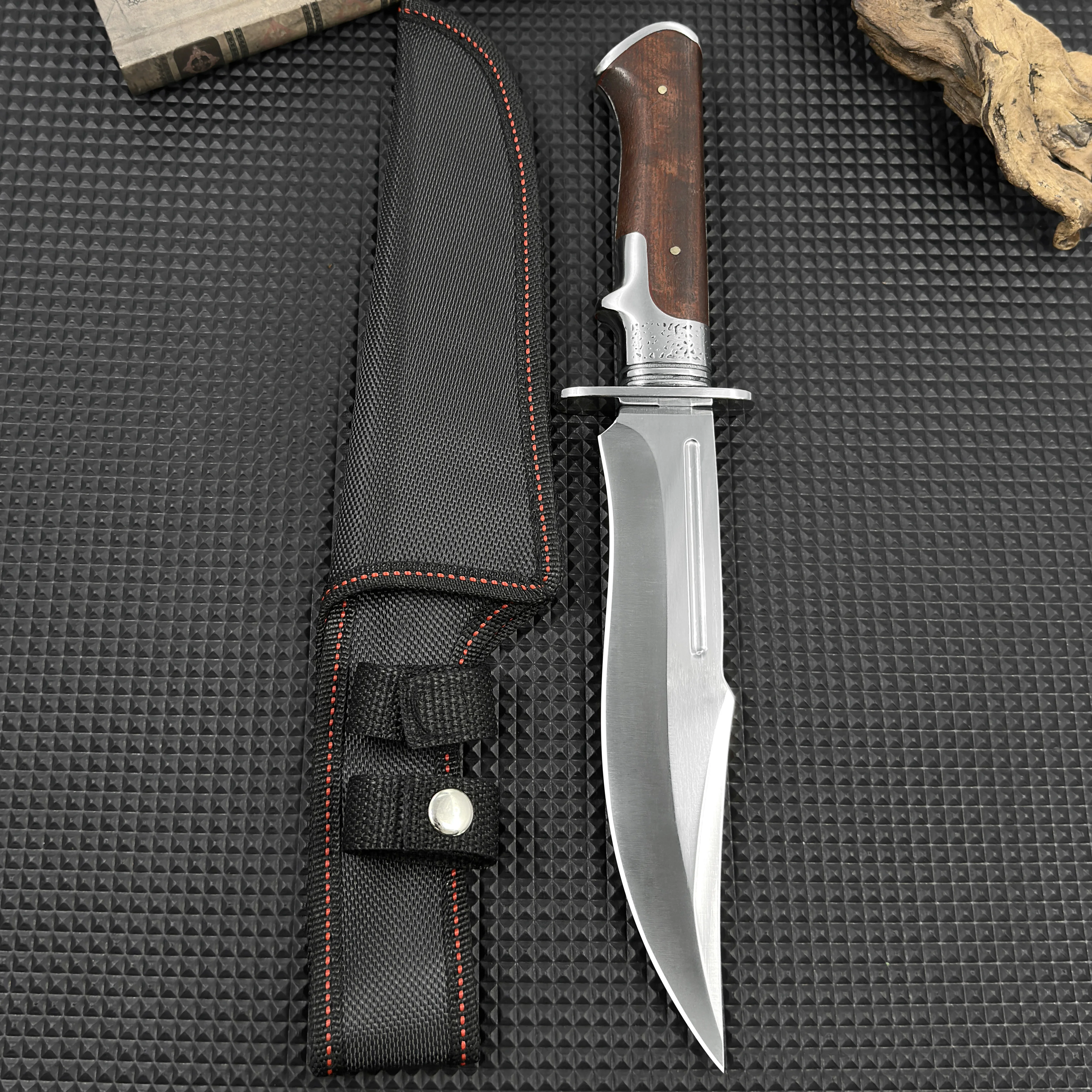 D2 Multi-tool, Hand-forged Bone Knife with a Protective Cover, High-carbon Steel Hunting Knife, Wooden Handle — image 1