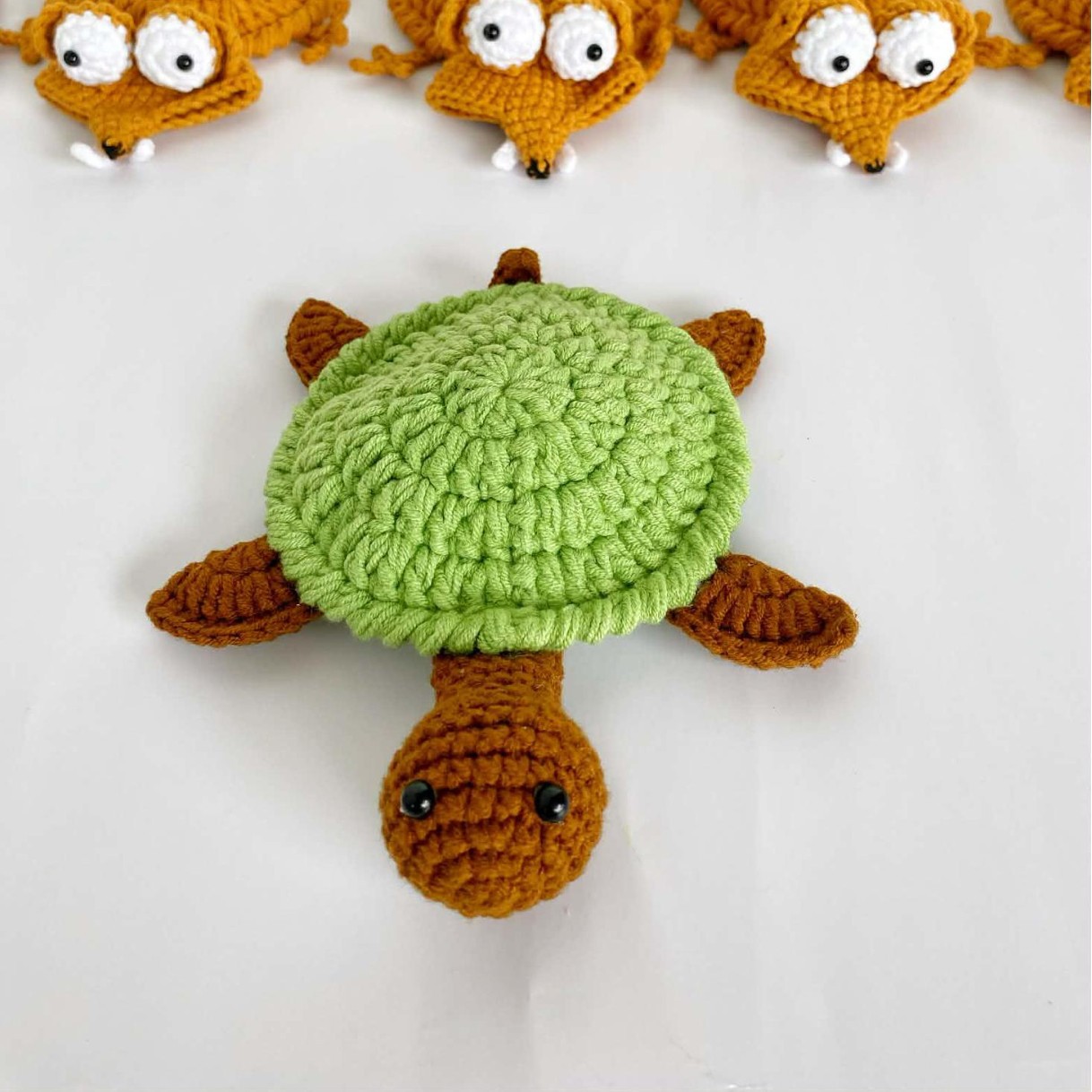 Handmade Crochet Animal Coasters Turtle Squirrel Heat Insulating Pad Creative Desk Coaster Home Decor — image 12