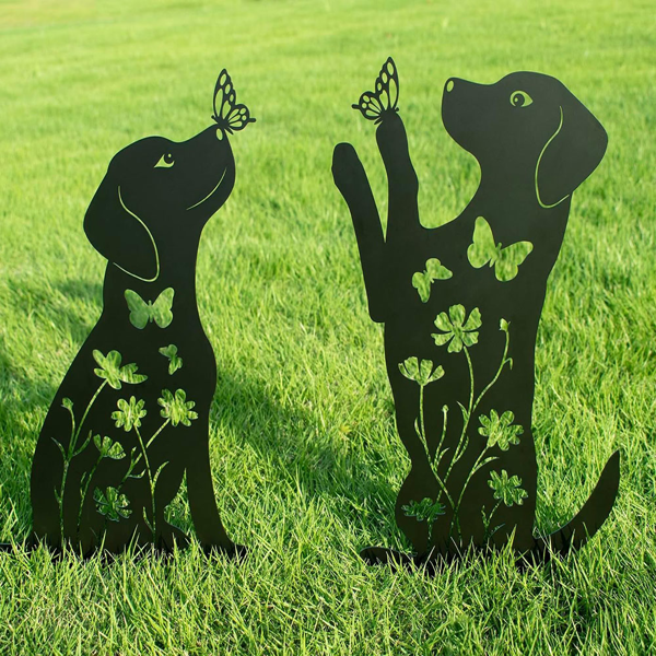 2 decoraciones de jardín de perro metálicas, adorables estacas con silueta de cachorro. Estas piezas decorativas de arte de patio para exteriores, ideales para amantes de los perros, crean encantadoras decoraciones de jardín y estatuas de exterior, añadiendo un toque de f — imagen 1