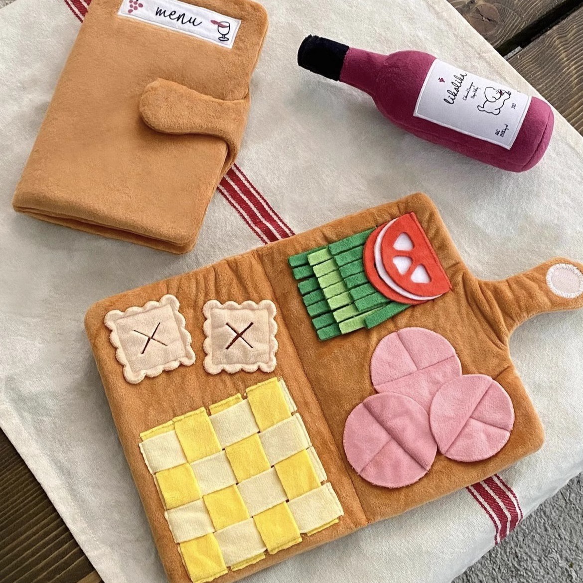 Nueva Línea de Juguetes para Perros - Divertido Juguete de Olor y Sonido con Plush de Esconderse — imagen 2