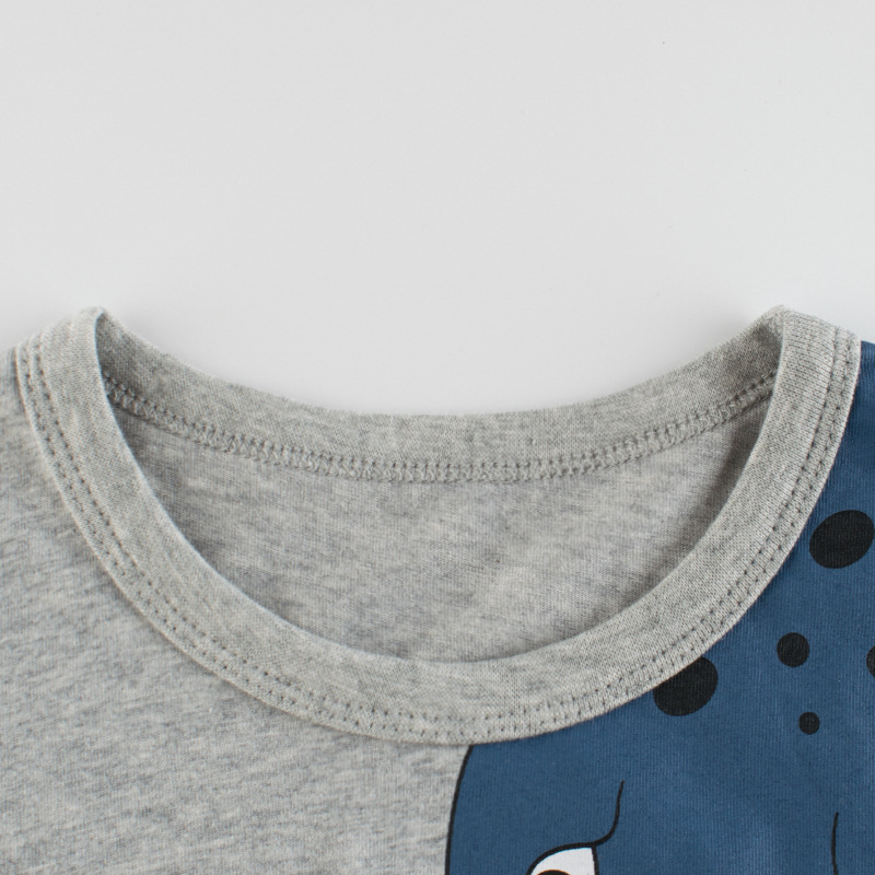 Camiseta de manga corta para niños con dinosaurio — imagen 2