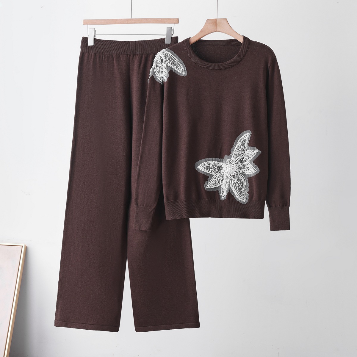 Butterfly round neck sweater set — image 7