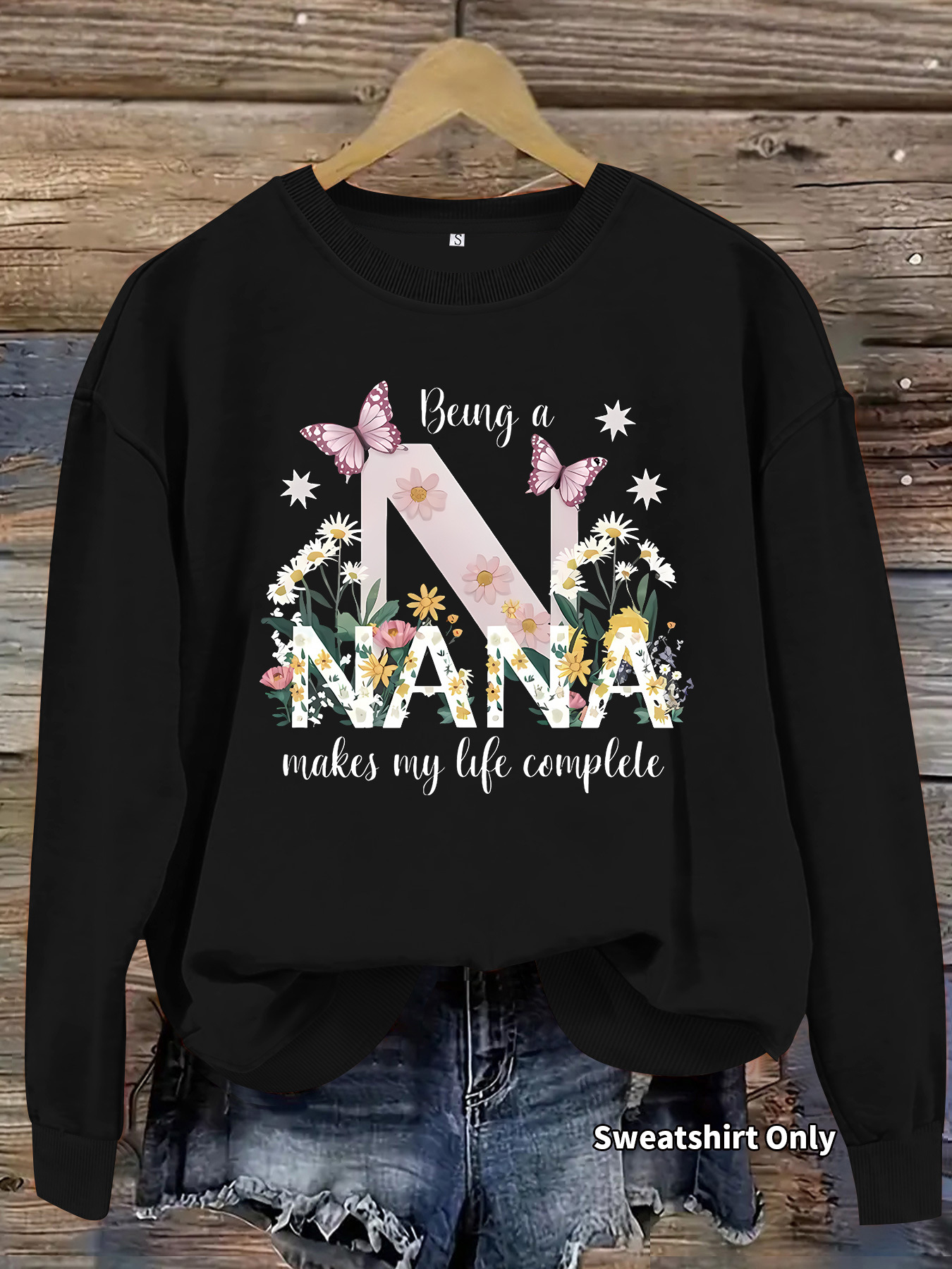 Butterfly printed long sleeved fleece sweatshirt — image 10