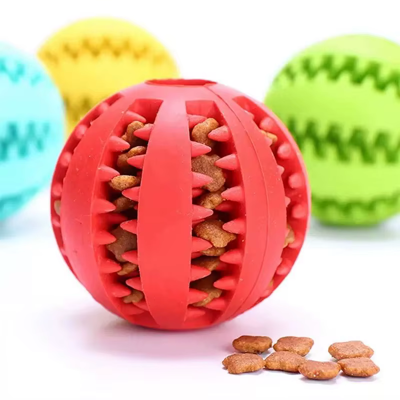 Pelotas de juguete para perros con fugas de agua, rompecabezas para mordisqueo, juguetes antifriques y de entrenamiento contra morder — imagen 1