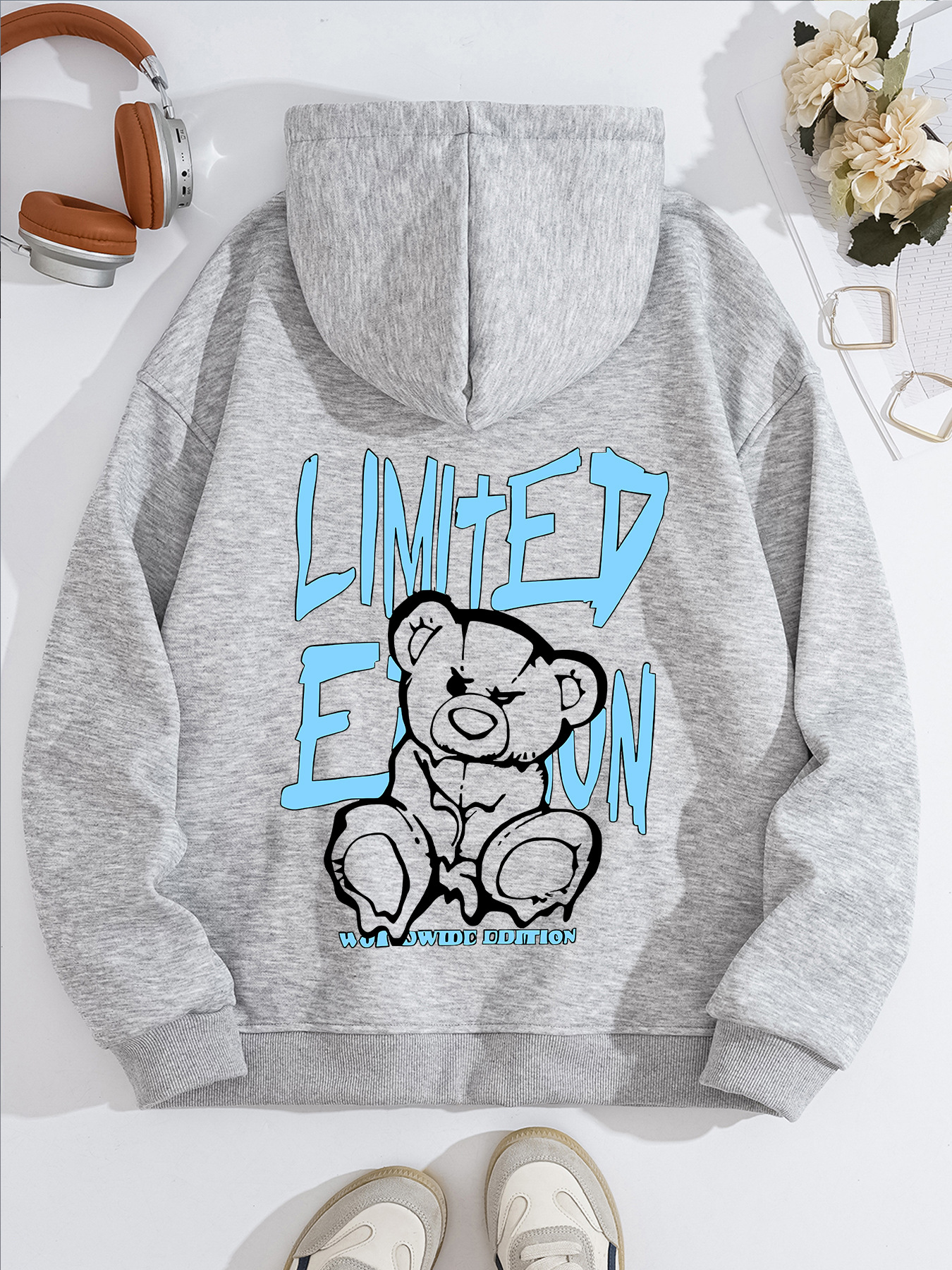 Bear print hooded sweatshirt — image 10